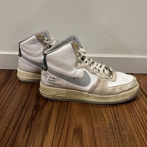 Nike Air Force 1 High, Size Women’s 9.5